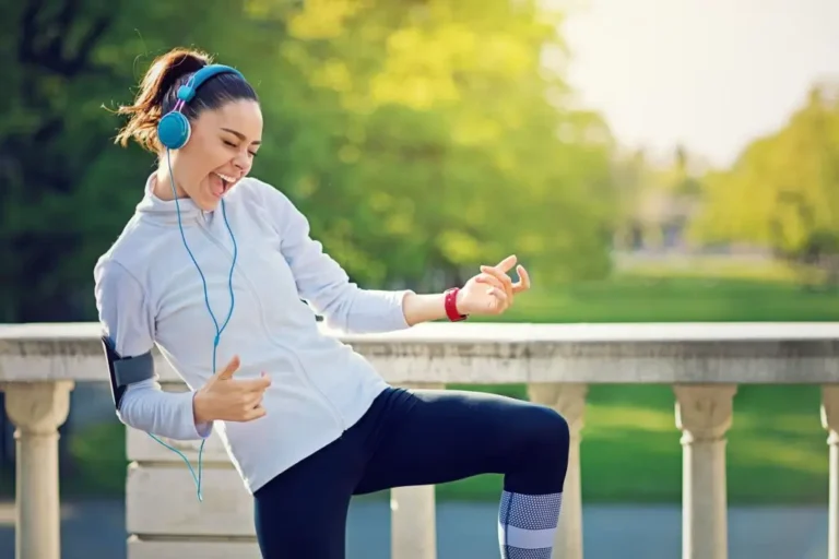 Sony WF-10XM4: Headphones Are Our Absolute Favorite Sony WF-1000XM4 wireless headphones wearing a girl