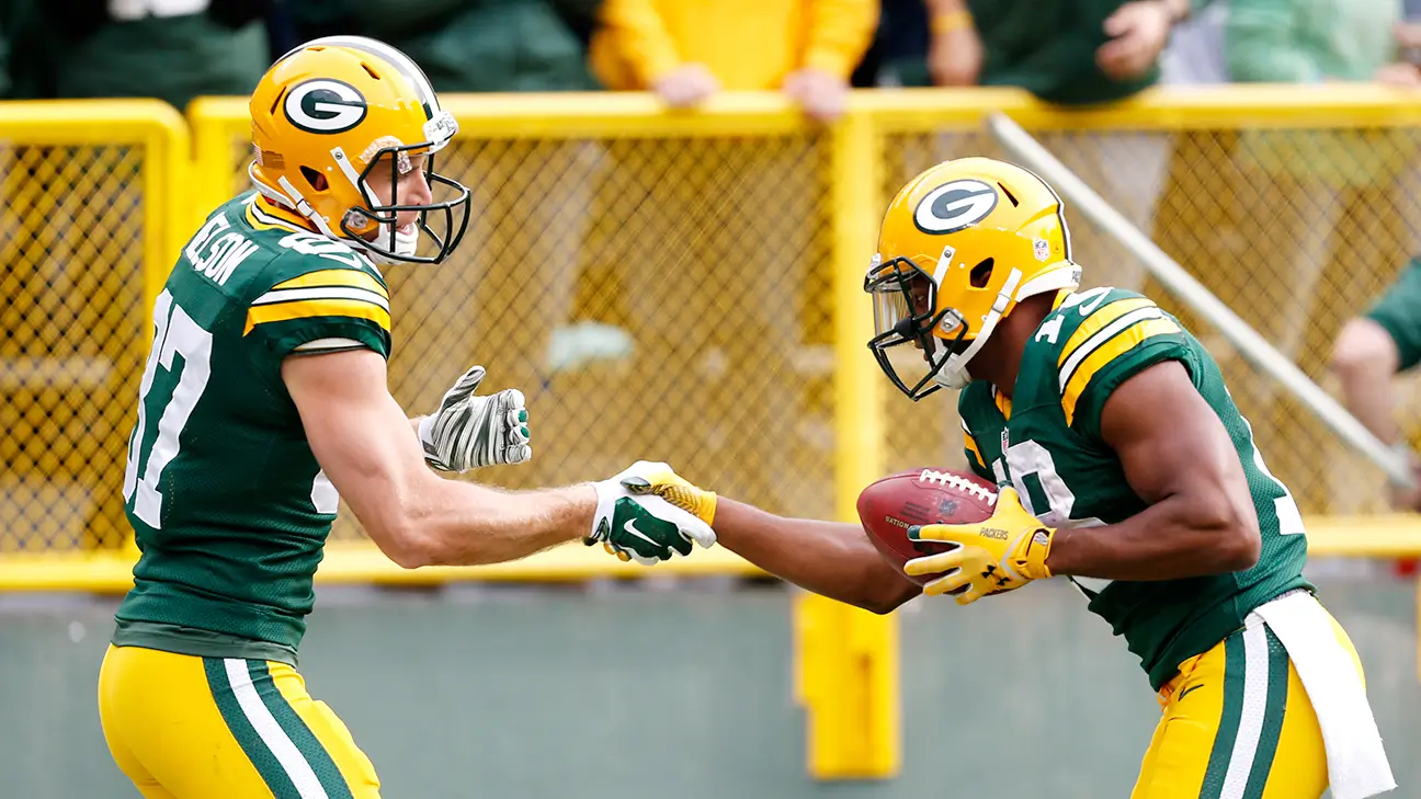Where to watch Green Bay Packers vs Cleveland Browns: NFL Week 3 preview image showing Packers quarterback Jordan Love and Browns defender Myles Garrett in action at Huntington Bank Field, with TV channel FOX and live stream details overlaid
