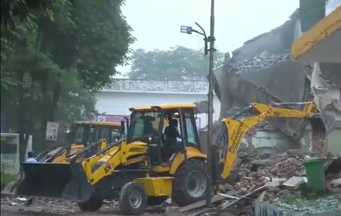 How Indian Police Illegally Demolished a Legal Mosque at 5 A.M. saharnpur